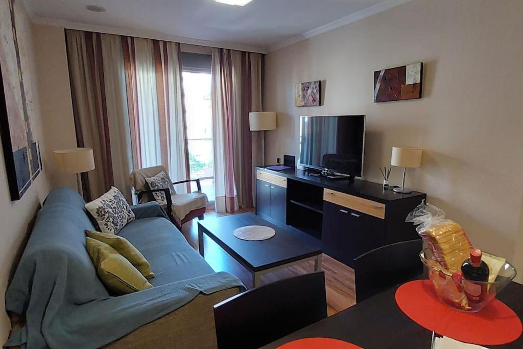 베날마데나코스타 Elegante Alojamiento Con Piscina A 200 M Del Mar. 아파트 외부 사진