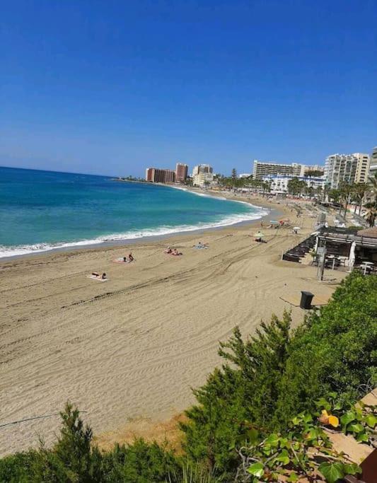 베날마데나코스타 Elegante Alojamiento Con Piscina A 200 M Del Mar. 아파트 외부 사진