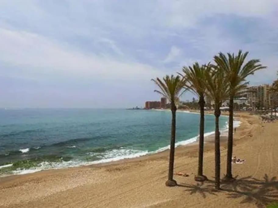 베날마데나코스타 Elegante Alojamiento Con Piscina A 200 M Del Mar. 아파트 외부 사진